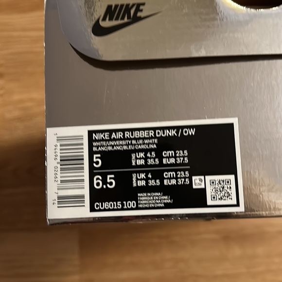 OFF-WHITE x NIKE Air Rubber Dunk Low - Picture 6 of 6